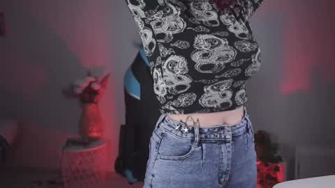 little girl who is always rightLisa online show from 12-28-24, 05:33