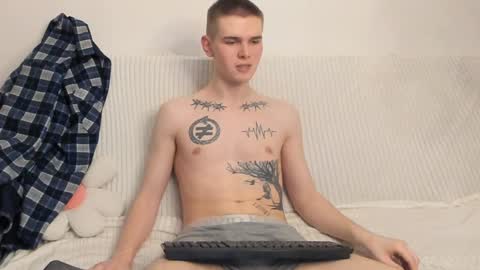 Wes online show from 01-03-25, 08:43