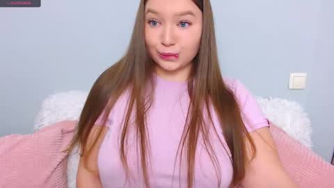 Snapshot of wet__molly chatting on 03-04-25, 08:38 molly online show from 03-04-25, 08:38