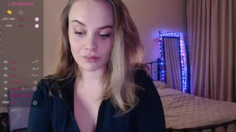 Lana online show from 02-18-25, 03:54