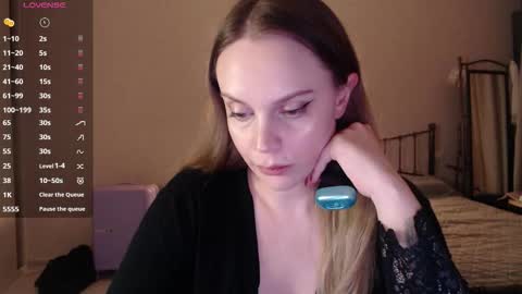 Lana online show from 09-09-25, 05:23