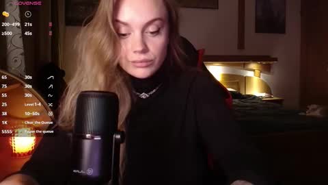 Lana online show from 11-01-25, 08:55