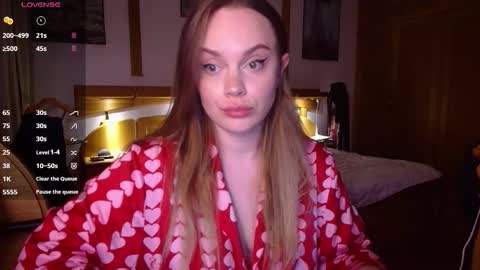 Lana online show from 02-19-26, 06:59