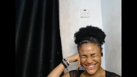 Snapshot of wetdrippussy7 chatting on 10-23-25, 10:08 wetdrippussy7 online show from 10-23-25, 10:08