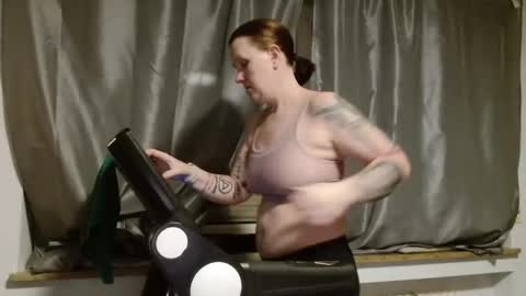 Wetgerman online show from 01-31-25, 04:58