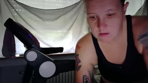 Wetgerman online show from 09-23-25, 09:56