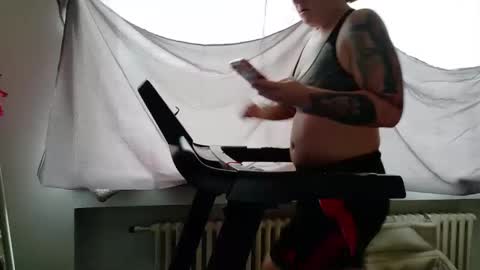 Snapshot of wetgerman2 chatting on 02-21-26, 01:01 Wetgerman online show from 02-21-26, 01:01