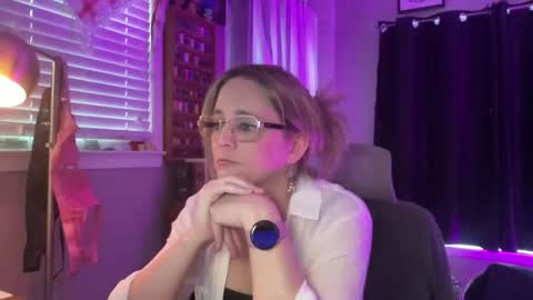 WetRainbows online show from 02-14-26, 08:49