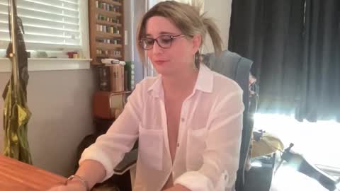 WetRainbows online show from 03-10-26, 04:56