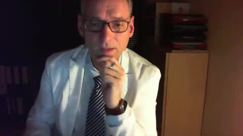 Franz online show from 12-30-24, 05:23