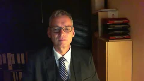 Franz online show from 10-18-25, 07:58