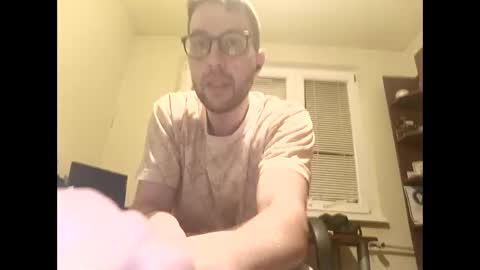 Snapshot of whatwouldyouliketosee chatting on 11-14-25, 01:59 stoffy online show from 11-14-25, 01:59