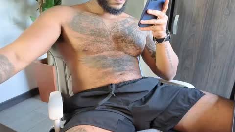 Snapshot of wheleer_green chatting on 02-05-26, 04:00 Will online show from 02-05-26, 04:00