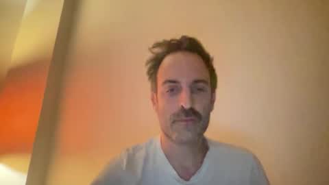 Snapshot of whiskylovexxx chatting on 10-14-25, 11:27 WhiskyLove online show from 10-14-25, 11:27