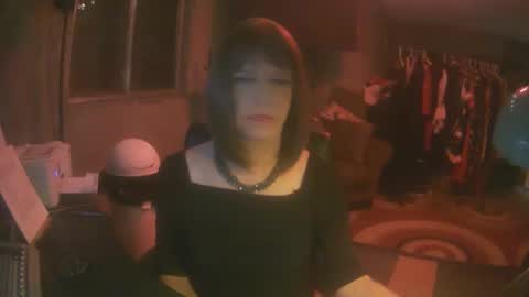 Snapshot of whisperlace chatting on 10-27-25, 05:00 Whisper online show from 10-27-25, 05:00