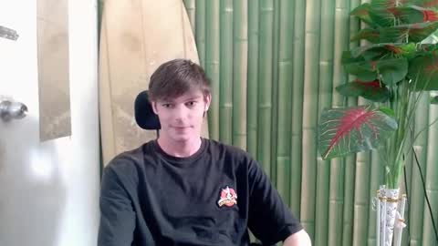 Snapshot of whiteboyinasia chatting on 10-11-25, 08:02 Christian online show from 10-11-25, 08:02