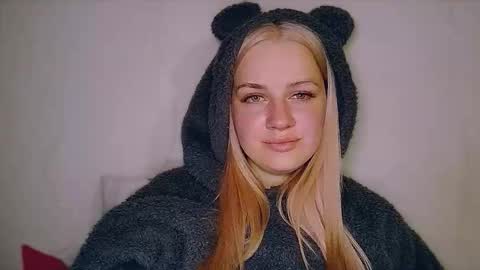 whitehex666 online show from 02-05-26, 06:23