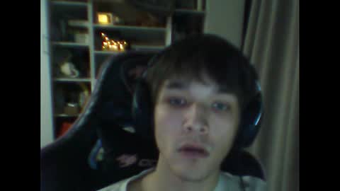 whitekingg online show from 12-02-25, 03:40