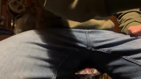 Snapshot of whiteneo chatting on 10-12-25, 05:28 whiteneo online show from 10-12-25, 05:28