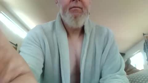 whitepantieman online show from 10-05-25, 10:29