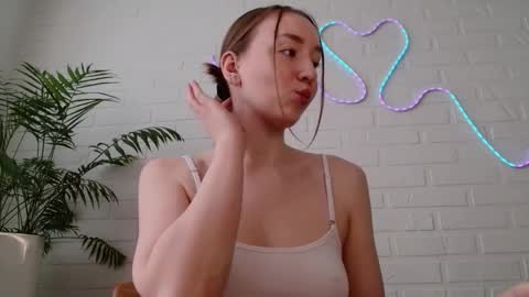 Snapshot of whiteprincessluna chatting on 02-19-26, 09:49 You wont find me here on Saturdays and Sundays online show from 02-19-26, 09:49