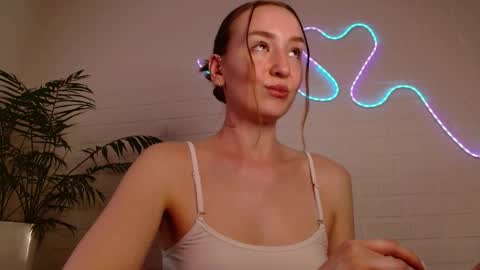 Snapshot of whiteprincessluna chatting on 04-06-26, 01:23 You wont find me here on Saturdays and Sundays online show from 04-06-26, 01:23