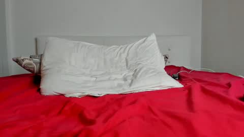 Ari online show from 12-12-24, 07:30