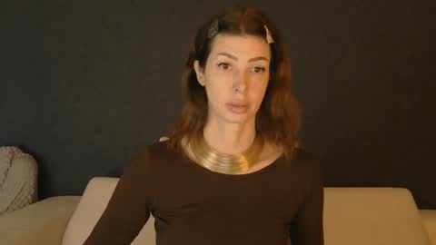 Snapshot of whitequeen888 chatting on 09-19-25, 05:31 White Queen online show from 09-19-25, 05:31