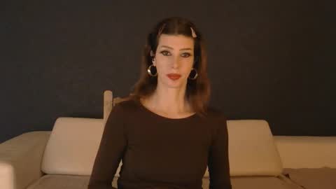 Snapshot of whitequeen888 chatting on 10-16-25, 11:55 White Queen online show from 10-16-25, 11:55