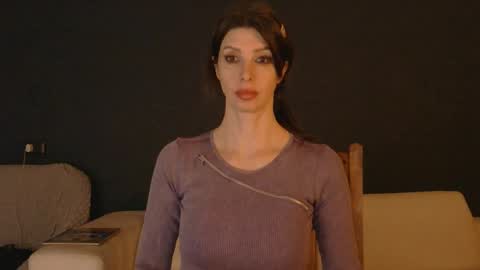 White Queen online show from 02-02-26, 03:05