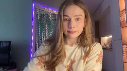 Alisa online show from 12-25-24, 06:31