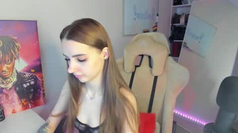 Abby  online show from 12-03-24, 10:28