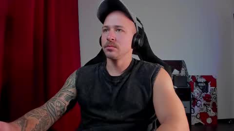 VI online show from 10-22-25, 04:40