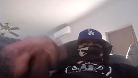 whyyuhcare7022 online show from 10-31-25, 03:02