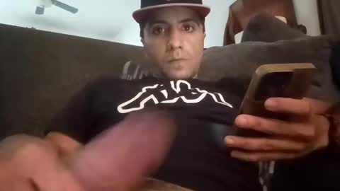 whyyuhcare7022 online show from 11-19-25, 12:32