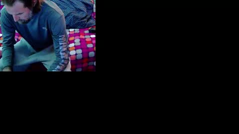 Snapshot of wichitawes chatting on 11-17-25, 01:28 Wichita Wes online show from 11-17-25, 01:28