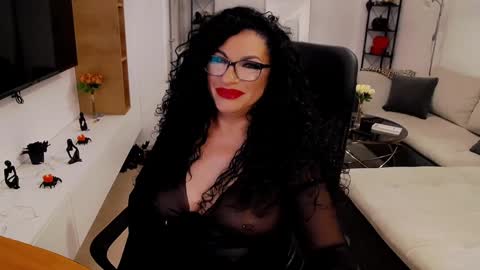 Milf Amy online show from 12-22-24, 12:05