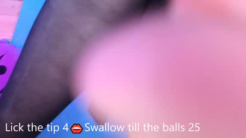 Laura  online show from 03-05-25, 02:23