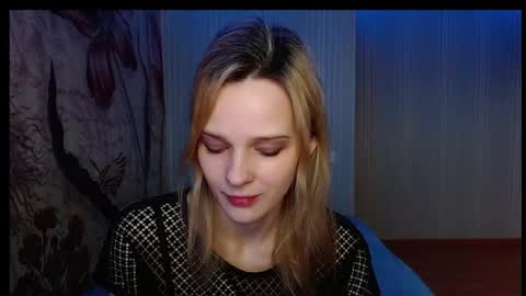 Snapshot of wicky_hey chatting on 11-16-25, 06:13 Victoria online show from 11-16-25, 06:13