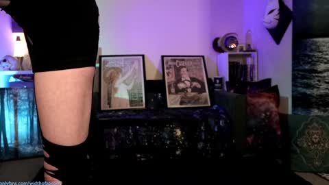 Gretchen  Jimmy online show from 01-19-25, 03:50