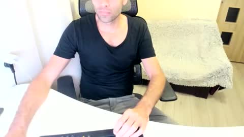 Snapshot of wild169397 chatting on 09-11-25, 07:47 wild169397 online show from 09-11-25, 07:47