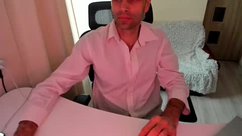 Snapshot of wild169397 chatting on 10-12-25, 10:47 wild169397 online show from 10-12-25, 10:47