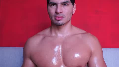 Snapshot of wild_col chatting on 11-11-25, 01:22 wild_col online show from 11-11-25, 01:22