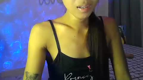 Snapshot of wild_flowerx21 chatting on 12-15-24, 12:17 Analyn online show from 12-15-24, 12:17