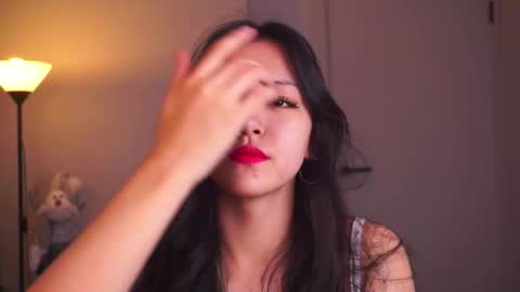 Kiki online show from 12-17-25, 05:13