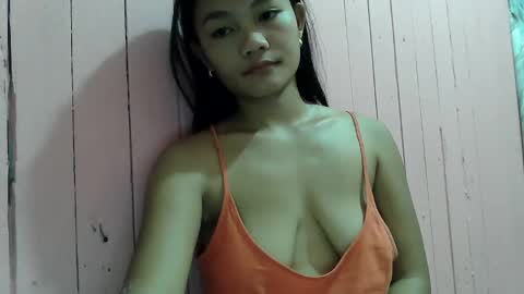 wildchilly_pearl19 online show from 01-08-25, 10:58