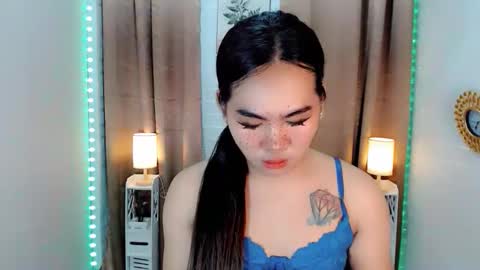 Lianelaiza online show from 01-17-26, 06:44