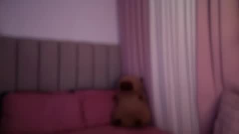 CHRISTINE online show from 02-01-26, 01:37