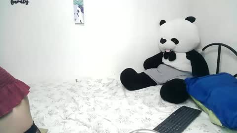 Rhean online show from 02-14-25, 02:12