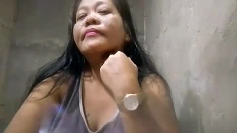 Snapshot of wildveron_205 chatting on 10-27-25, 05:39 wildveron_205 online show from 10-27-25, 05:39